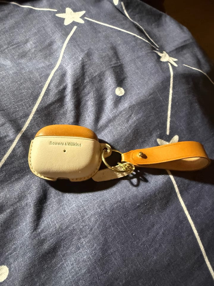 Genuine Leather Wireless Earbuds Case for Bowers & Wilkins Pi8 Pi6_customer review image_brown & original color with leather strap