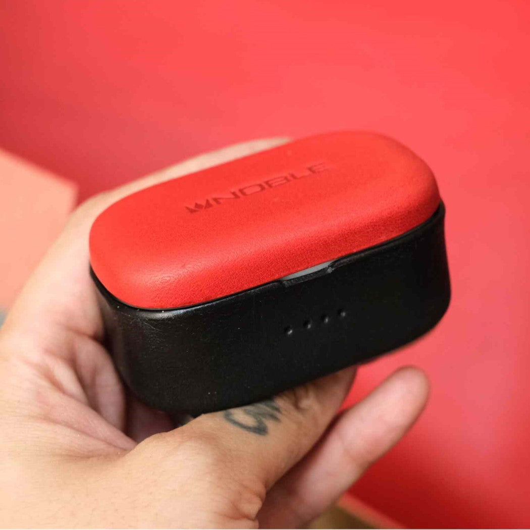 FoKus Amadeus ワイヤレスイヤホン Noble Audio ワイヤレスBluetoothイヤホン FoKus Amadeus [NBA-FOKUS