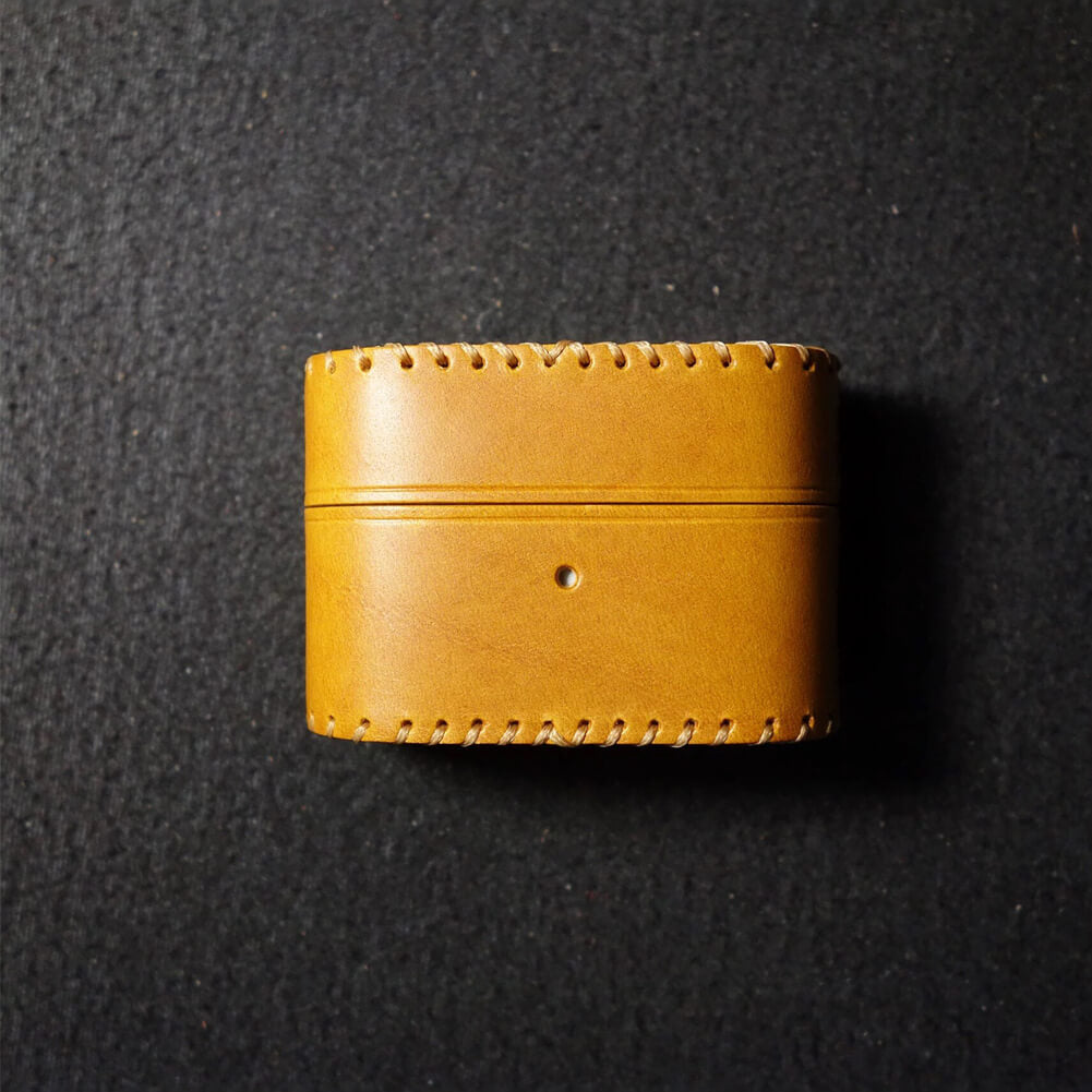 Vibrant bright yellow genuine leather case for Sony WF-1000XM6, a stylish and personalized accessory for everyday use.