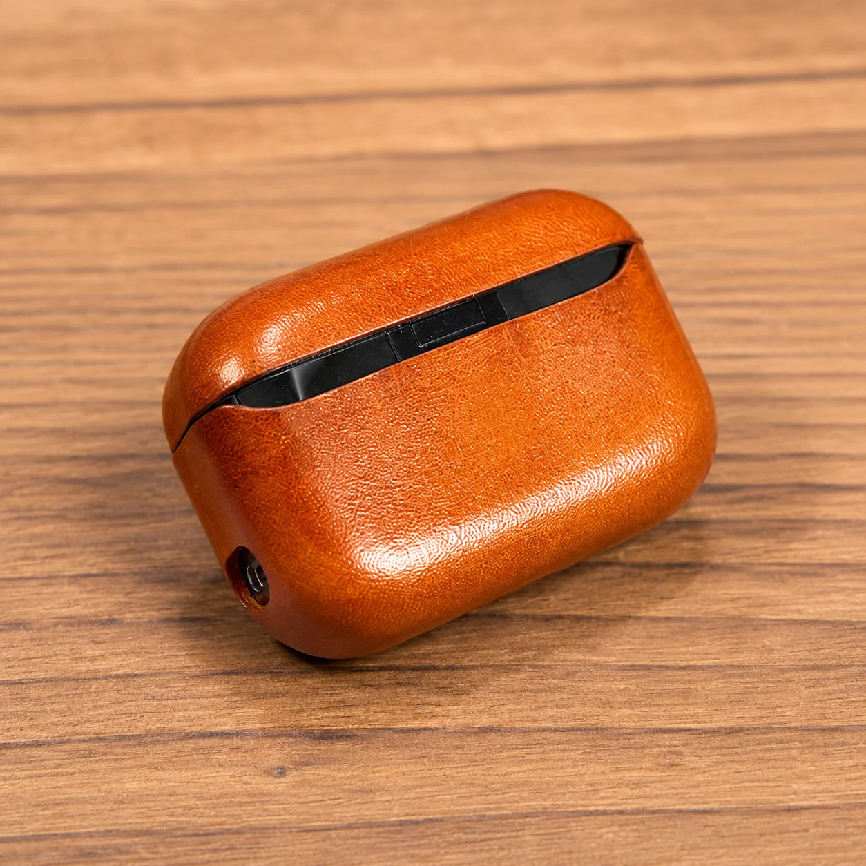 Handcrafted Custom Personalized Genuine Leather Case for Master & Dynamic MW09