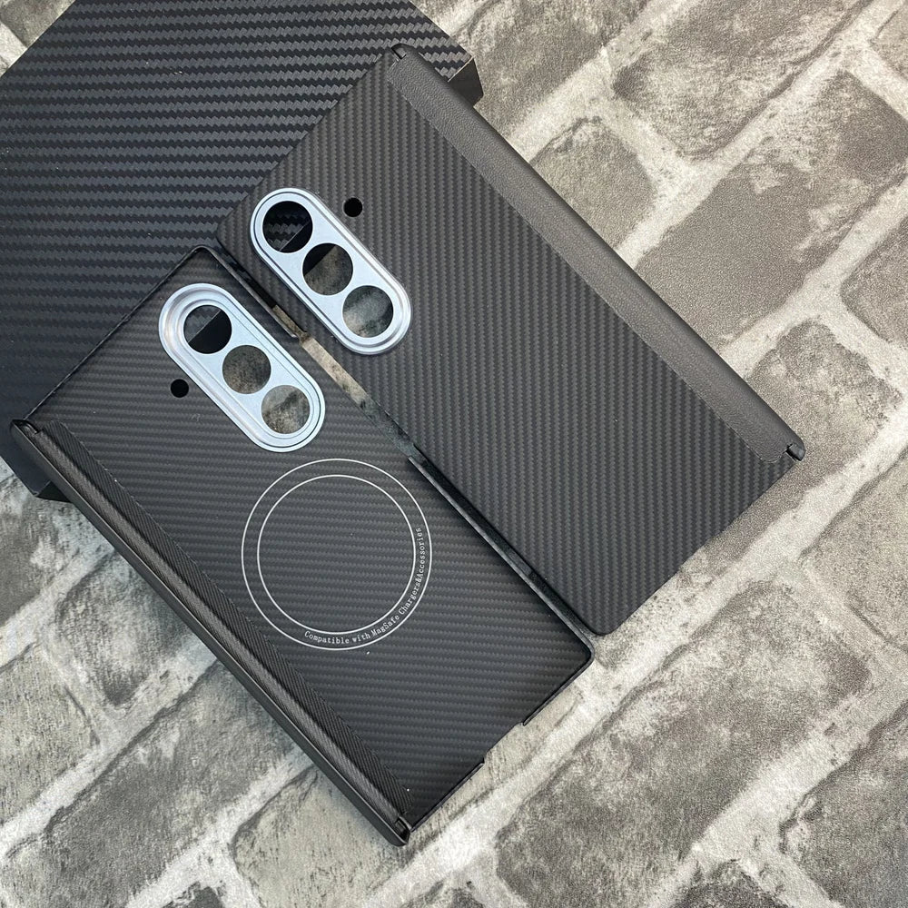 Real Aramid Fiber Magnetic Case for Samsung Galaxy Z Fold 8 Ultra (MagSafe Compatible)
